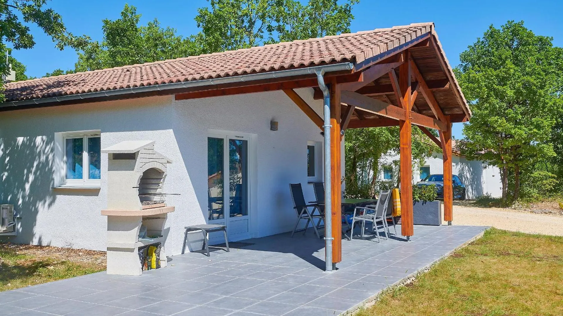 FranceComfort - Village des Cigales Mauroux  Village de vacances Mauroux (Lot)